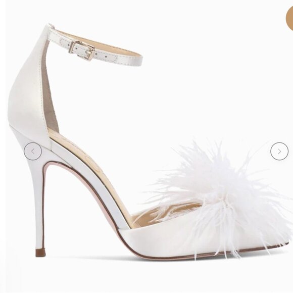 NEW without tags - Jessica Simpson Wolistie Pointed Toe Heels in White, Size 8 - Picture 2 of 7